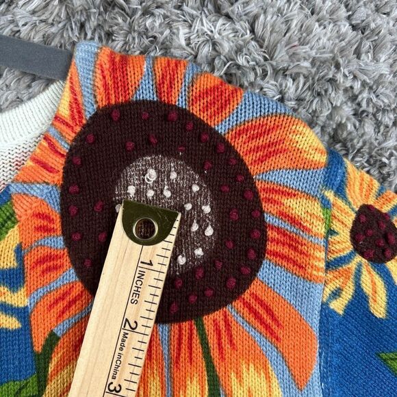 NorthStyle Pull Over Sweater Medium Sunflower - Picture 7 of 9